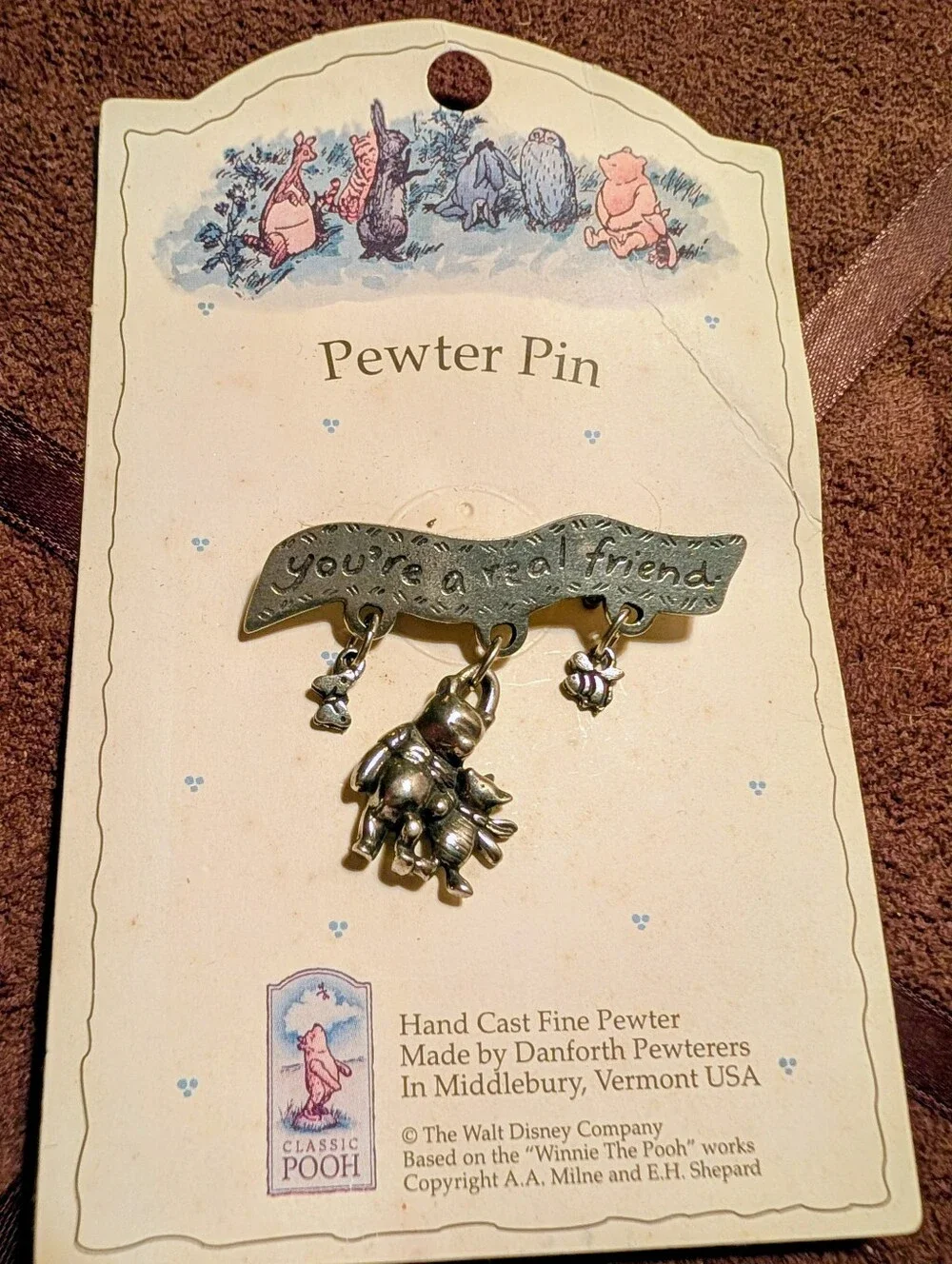 Winnie the Pooh Pewter Pin - Silver 